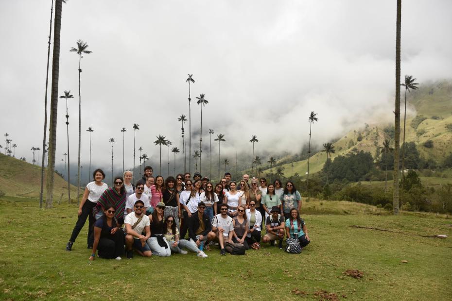 El equipo de AIDA reunido en el Valle de Cocora, Colombia