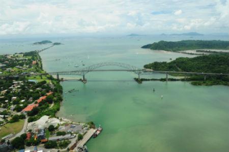 Photo: An aerial view of Panama Bay. Credit: Alejandro Maimone