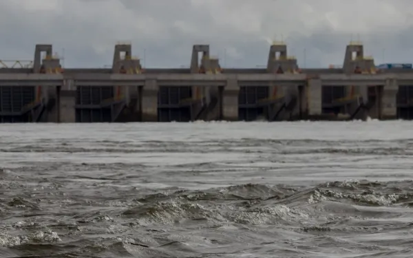 Barragem de Belo Monte no Brasil