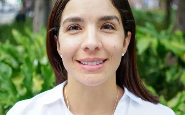 Retrato de Gladys Martínez de Lemos