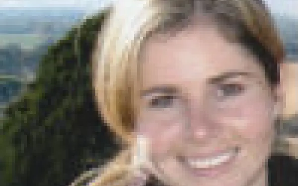 Headshot of Jennifer Roberti