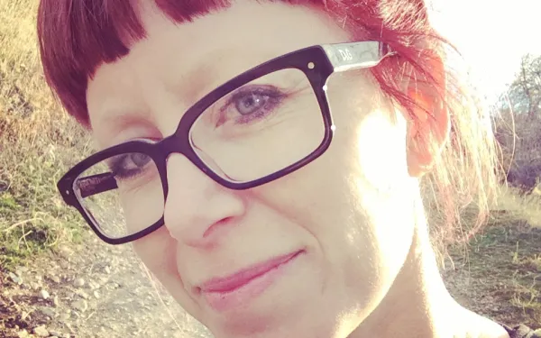 Headshot of Dena DeBry