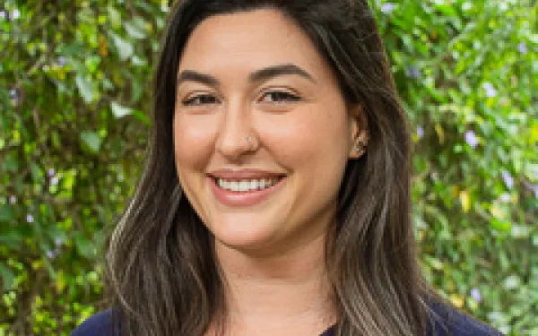 Headshot of Marcella Ribeiro d'Ávila Lins Torres