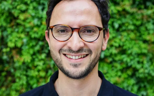 Headshot of Javier Dávalos Gonzalez