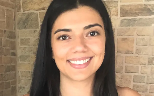 Headshot of Vivian Vargas