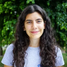 Headshot of Ava Tomasula y García